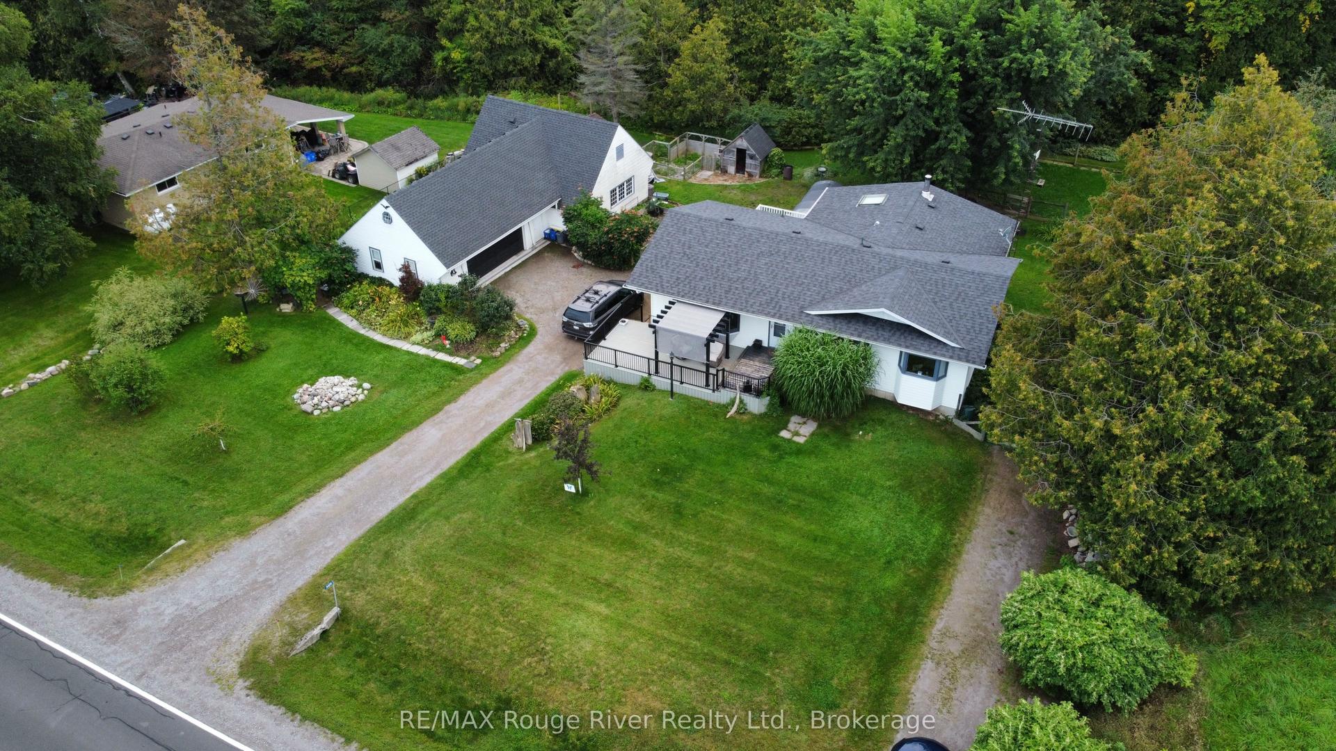 3428 Harwood Road, Hamilton Township — Detached for sale, photo 1