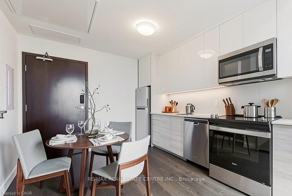 60 Frederick Street 1008 #1008 — photo 1