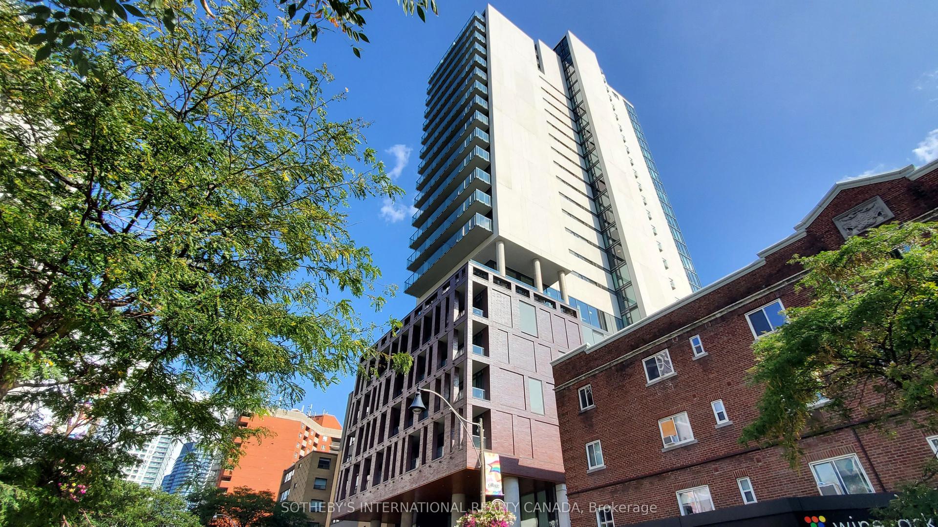 81 Wellesley Street E 305-Den #305-Den, Toronto — Condo for lease, photo 1