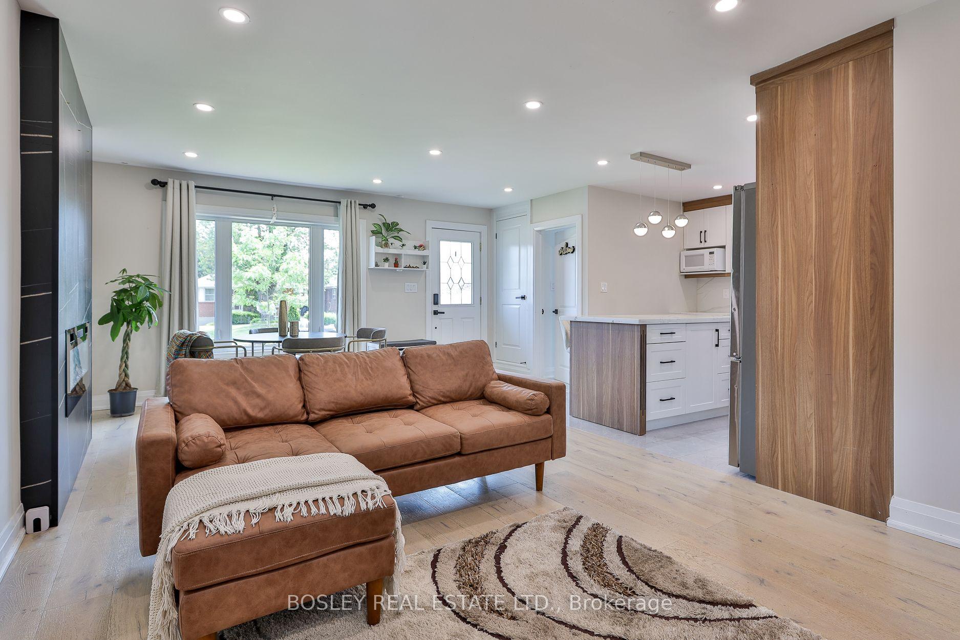 66 Shandon Drive — photo 1