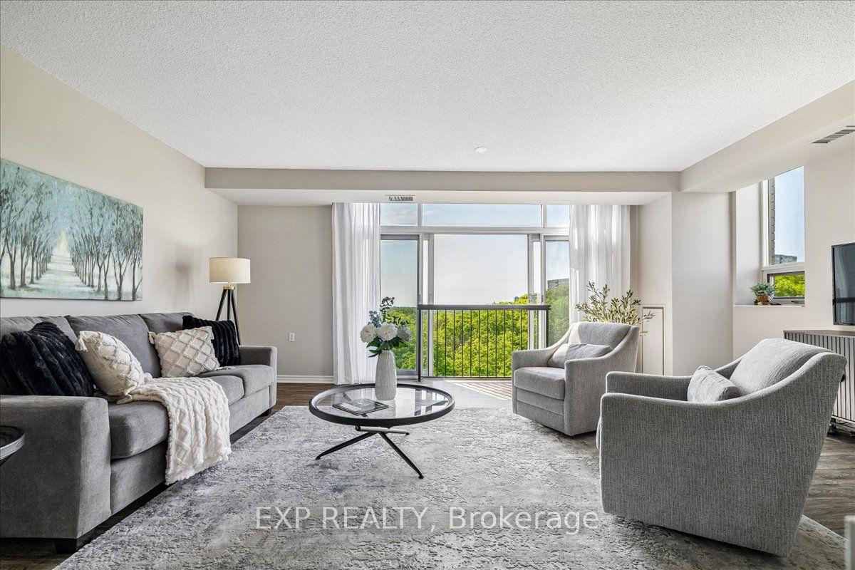 200 Burnhamthorpe Road E 708 #708 — photo 1