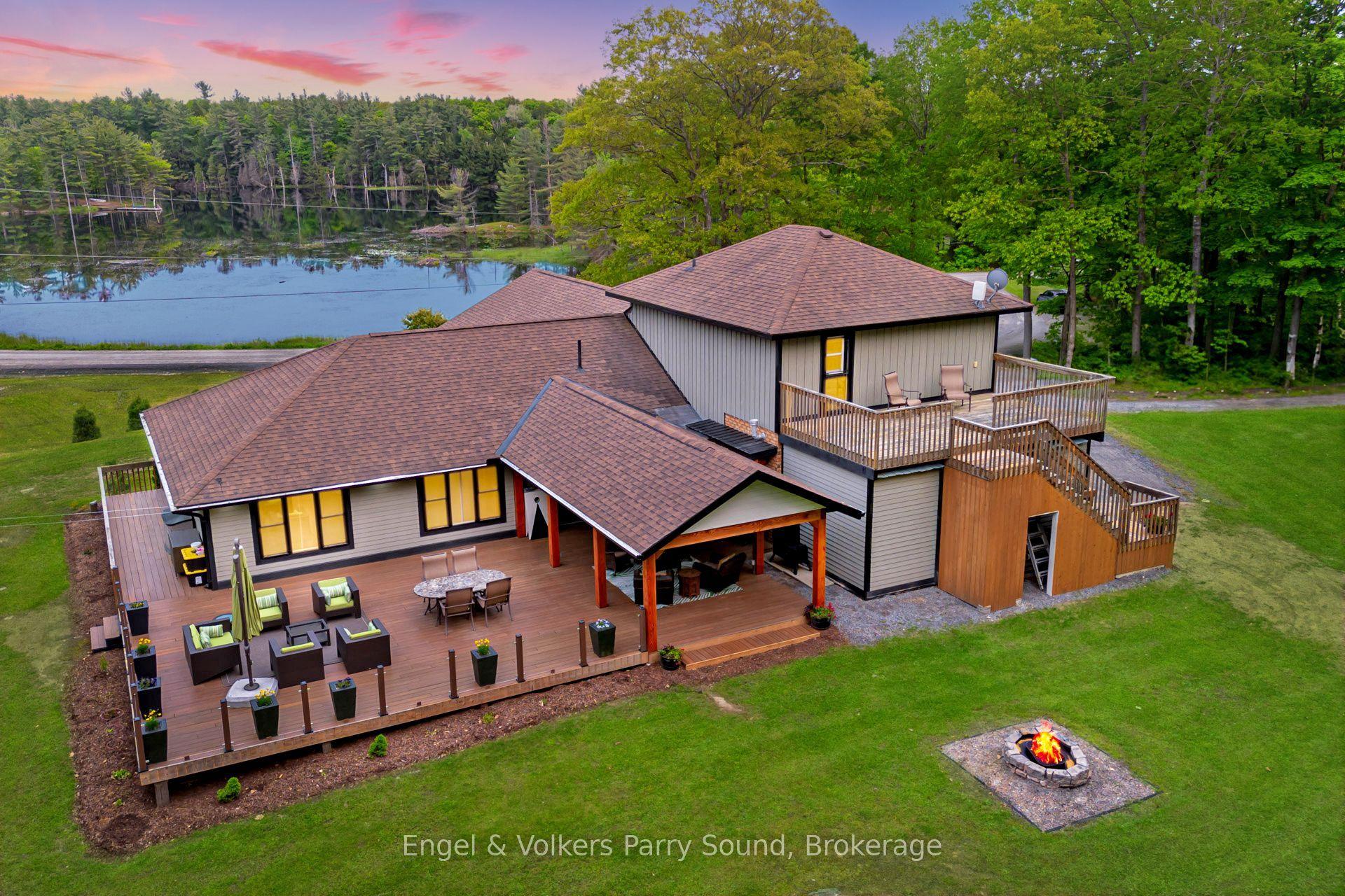 49 Regency Drive — photo 1