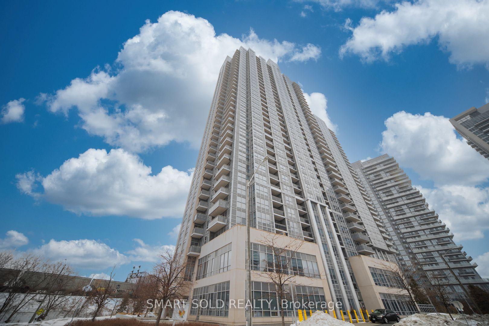 275 Village Green Square 2918 #2918 — photo 1