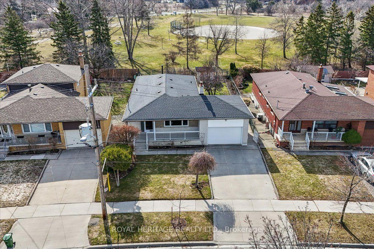 297 Driftwood Avenue — photo 1