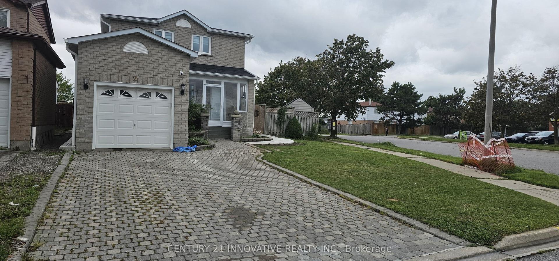 2 Blackburn Crescent, Ajax — Detached for lease, photo 1