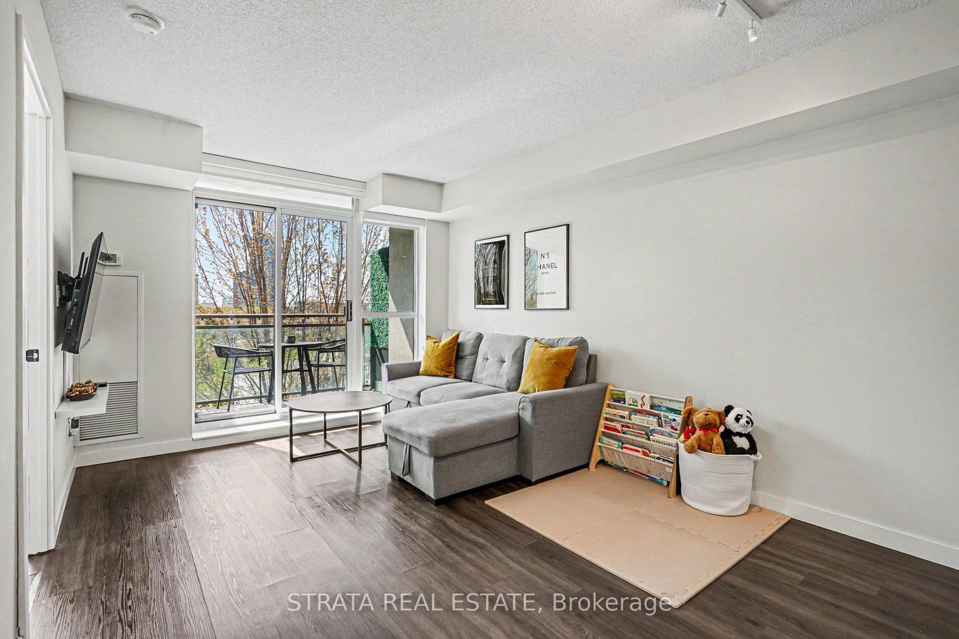 120 Dallimore Circle 510 #510 — photo 1