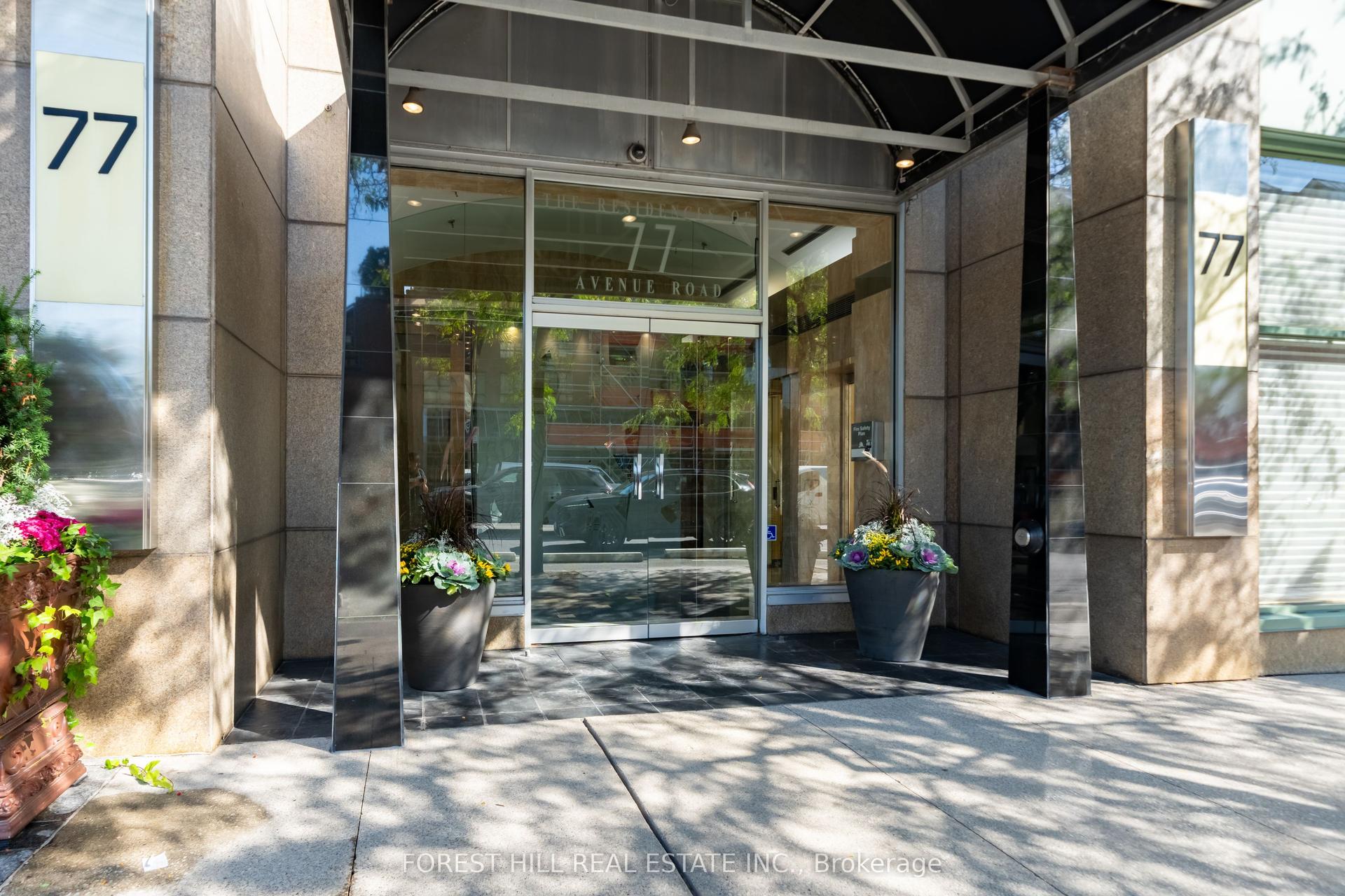 77 Avenue Road 215 #215, Toronto — Condo for sale, photo 1