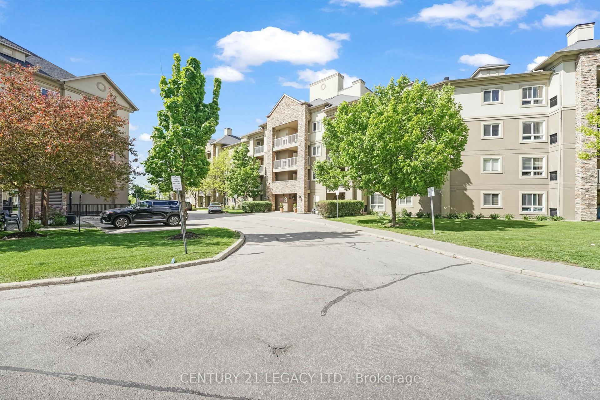 8 Dayspring Circle 1307 #1307, Brampton — Condo for sale, photo 1