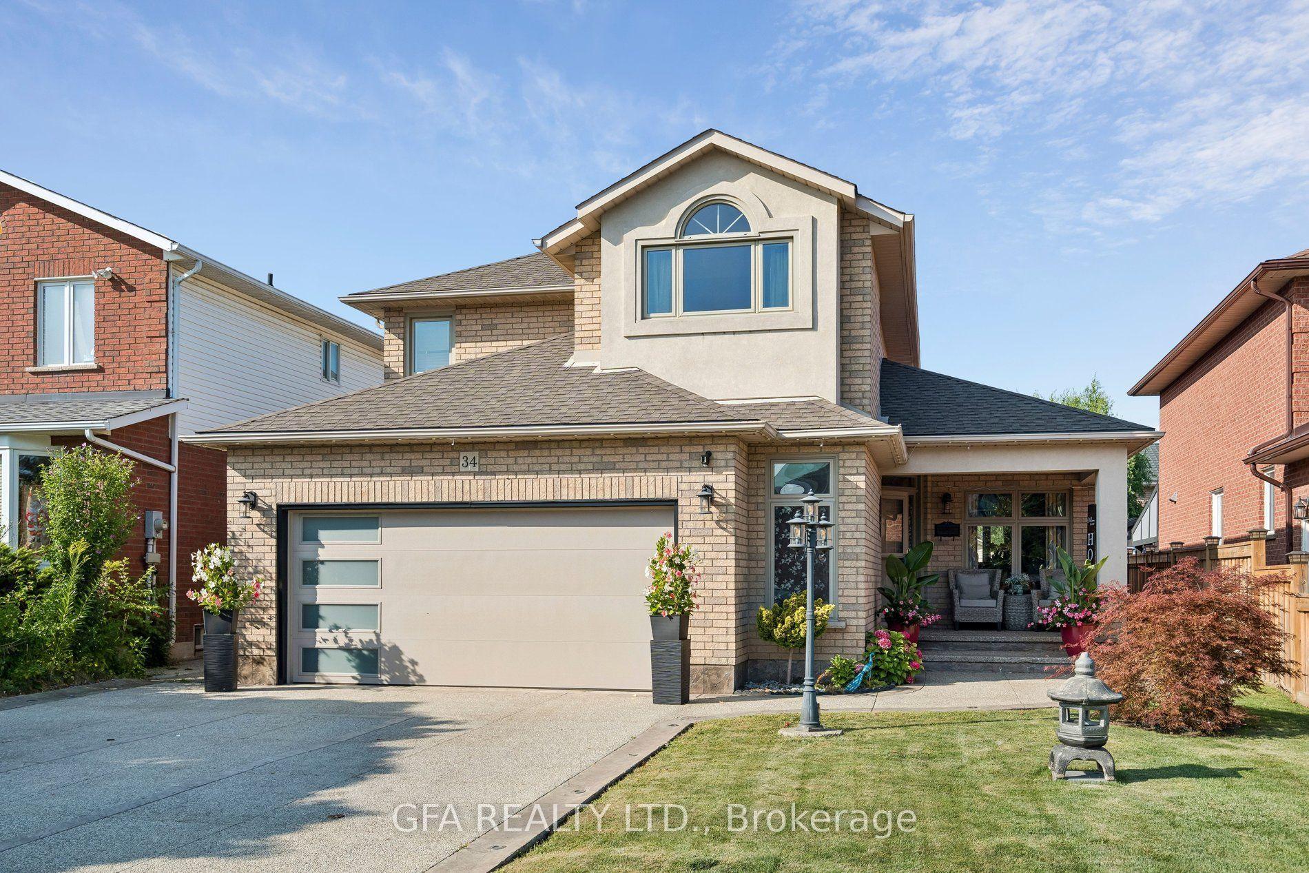 34 Harbottle Court, Hamilton — Detached for sale, photo 1