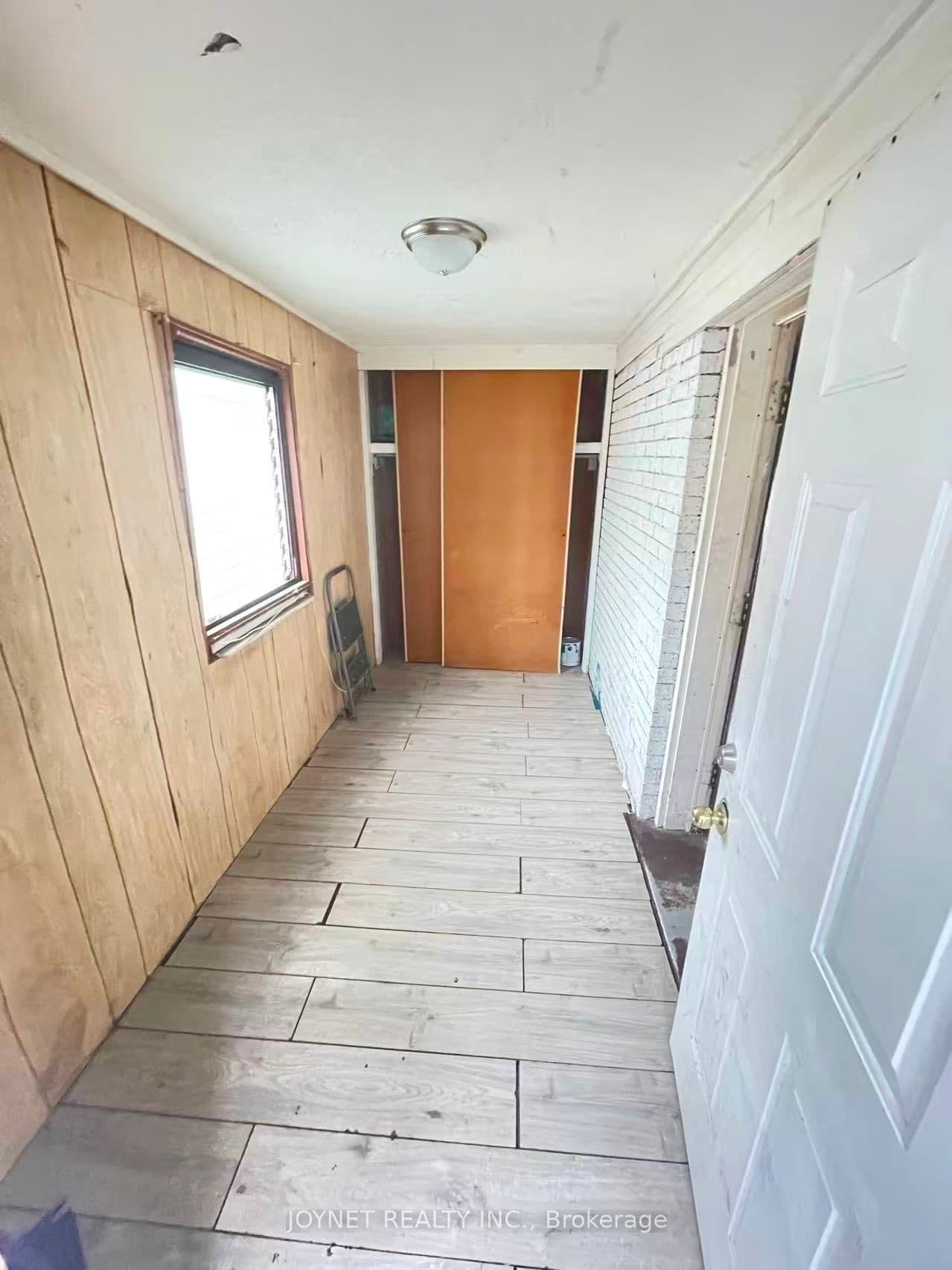 4413 SECOND Avenue — photo 1