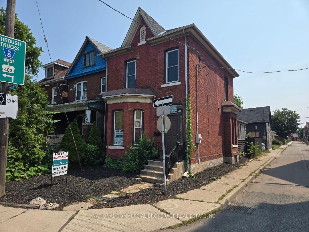 138 Victoria Avenue N, Hamilton — Detached for sale, photo 1