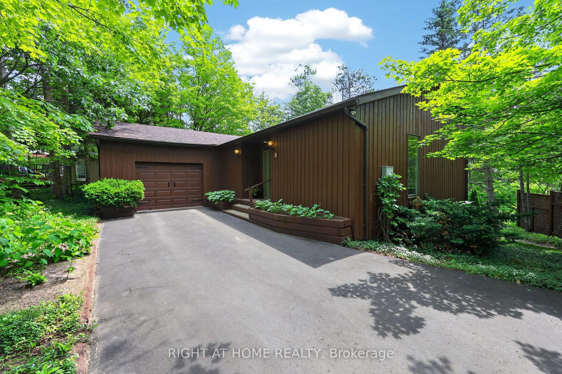 5 Pine Point, Oro-Medonte — Detached for sale, photo 1