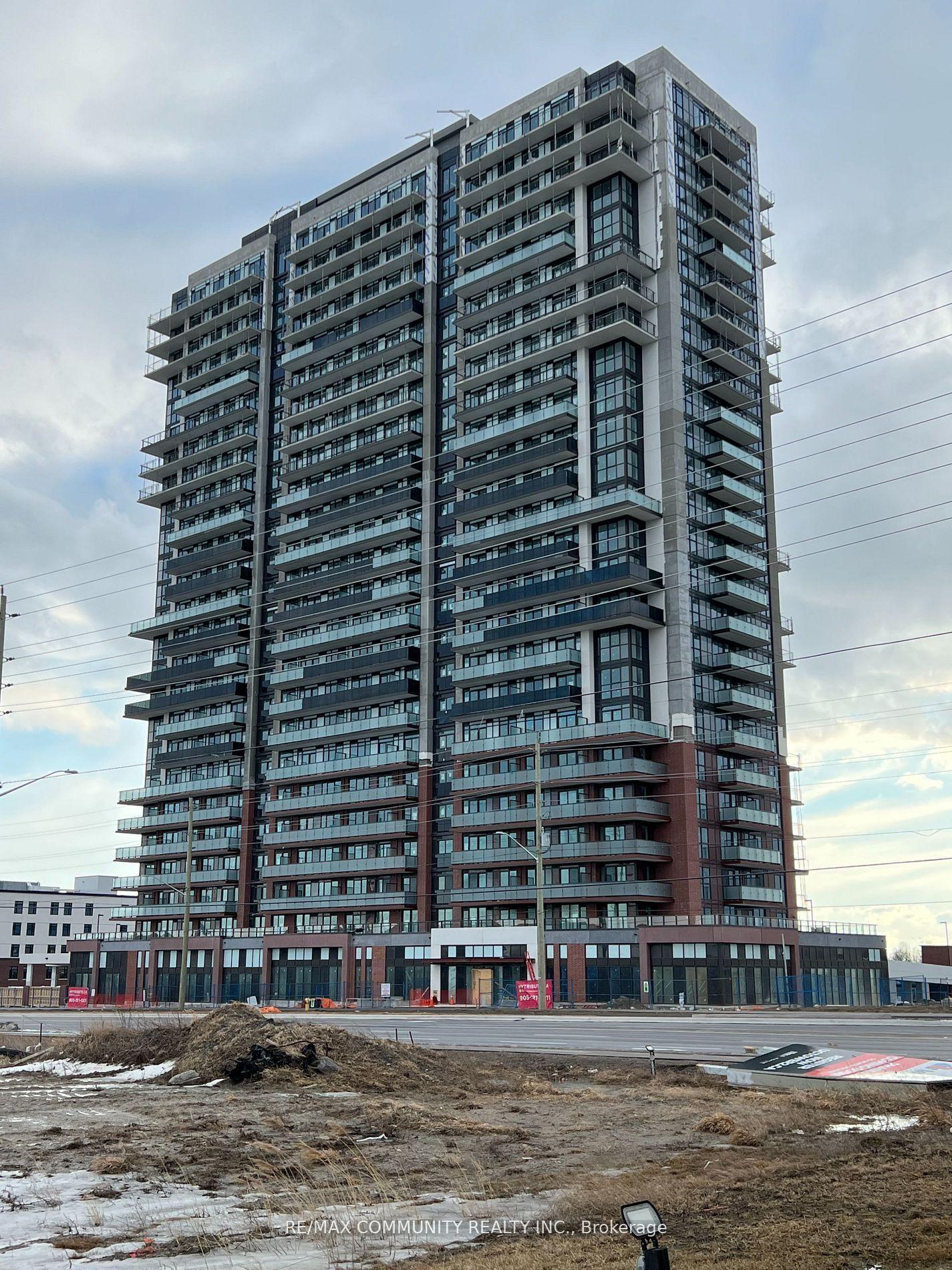 2550 Simcoe Street N #903 ##903 — photo 1