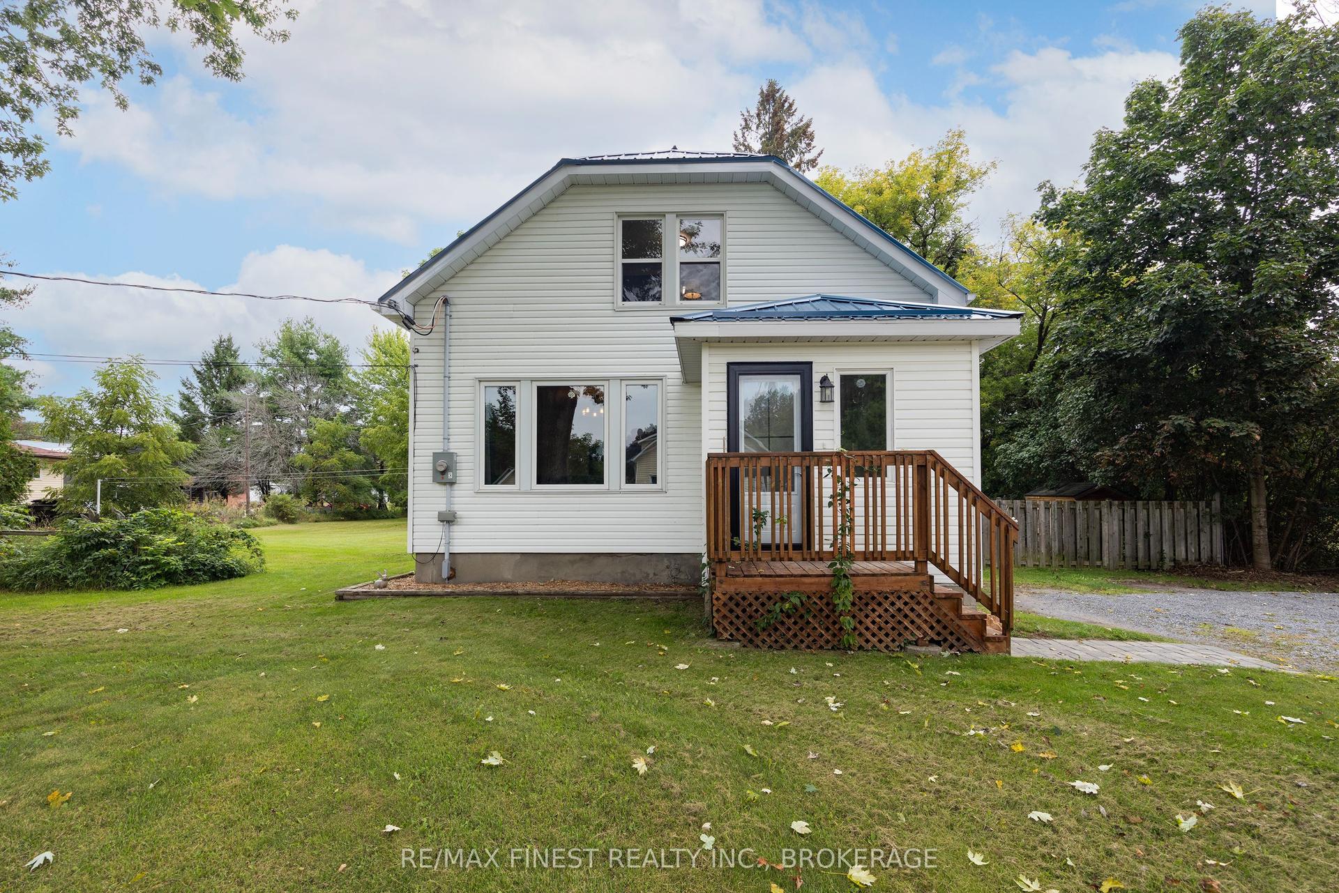 6074 Bank Street, Frontenac — Detached for sale, photo 1