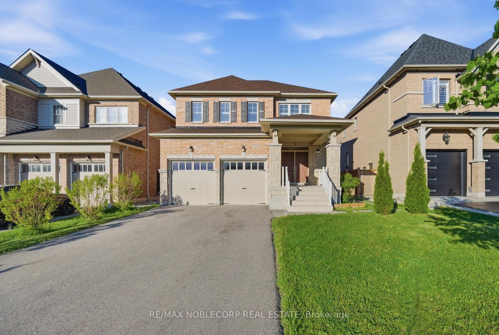15 Gould Crescent — photo 1