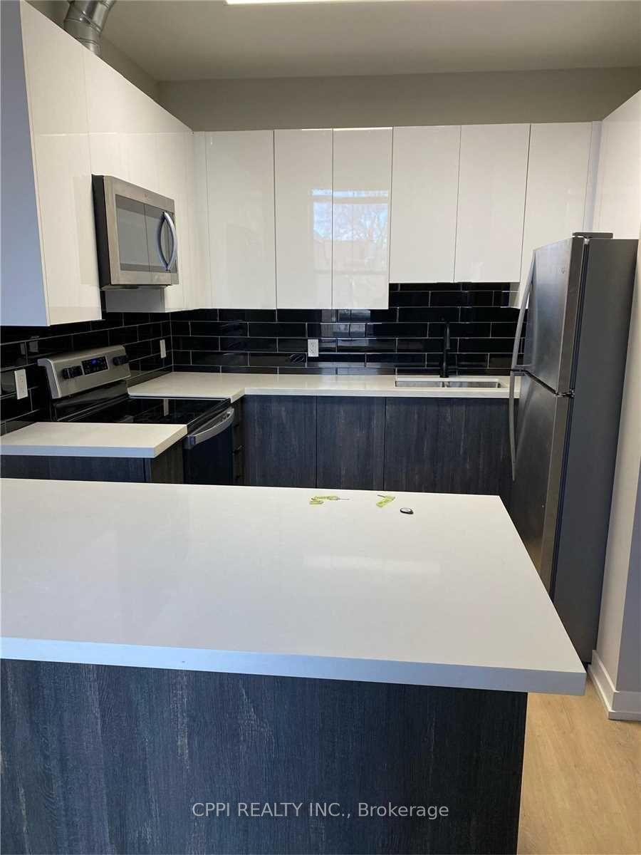 140 Simcoe Street 206 #206, Peterborough — Condo for lease, photo 1
