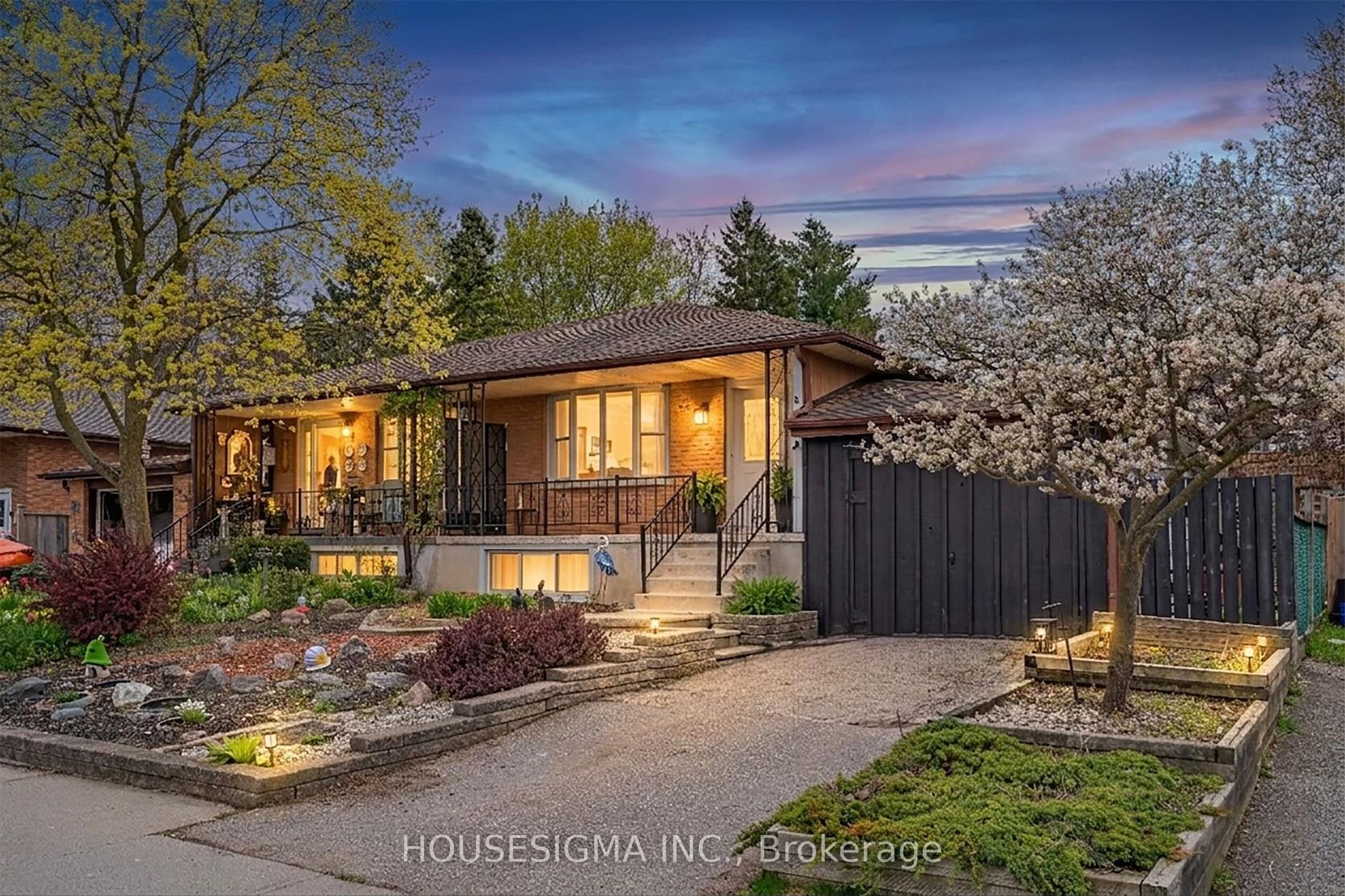 340 Jacob Street — photo 1