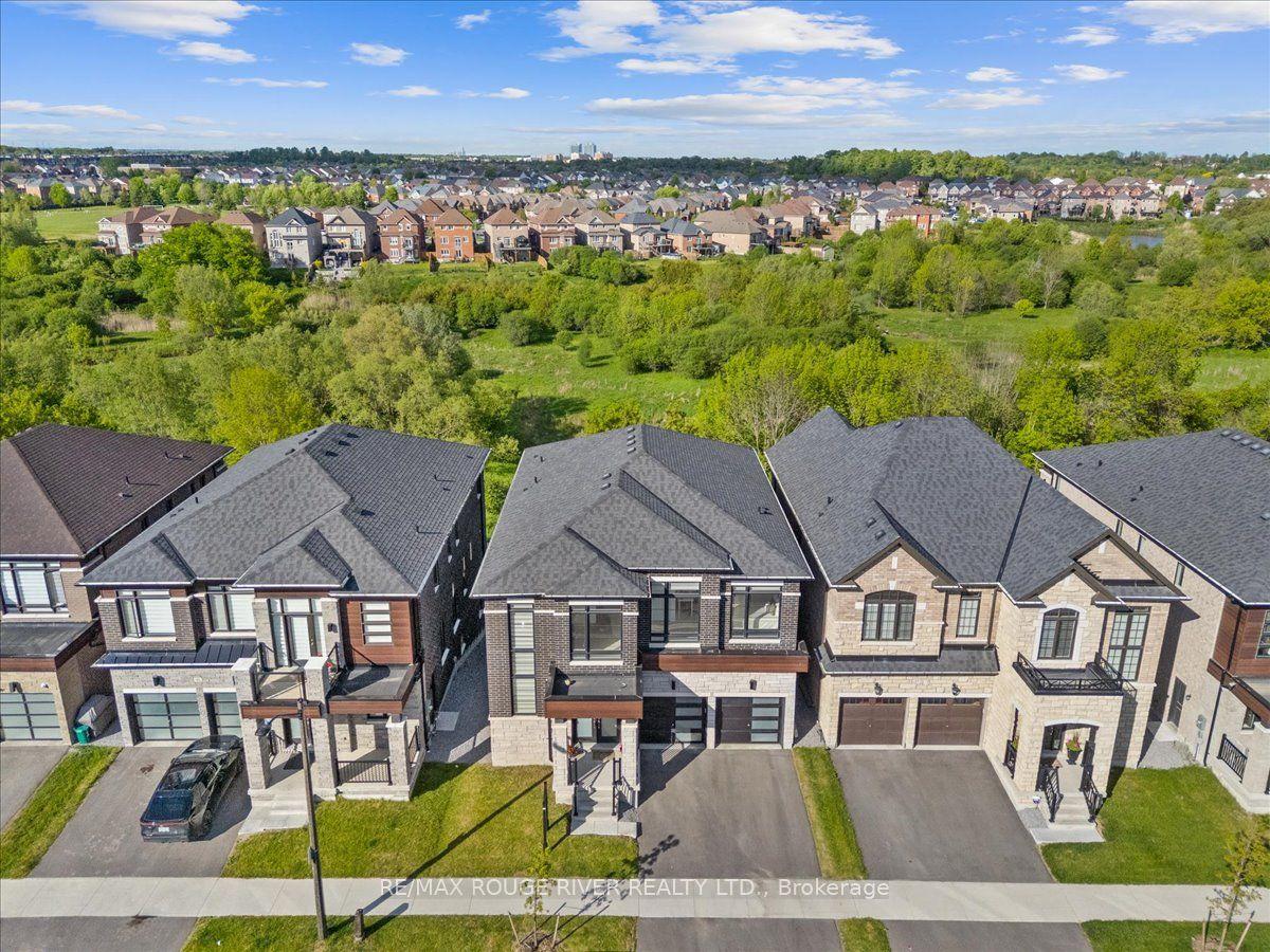 39 Armilia Place, Whitby — Detached for sale, photo 1