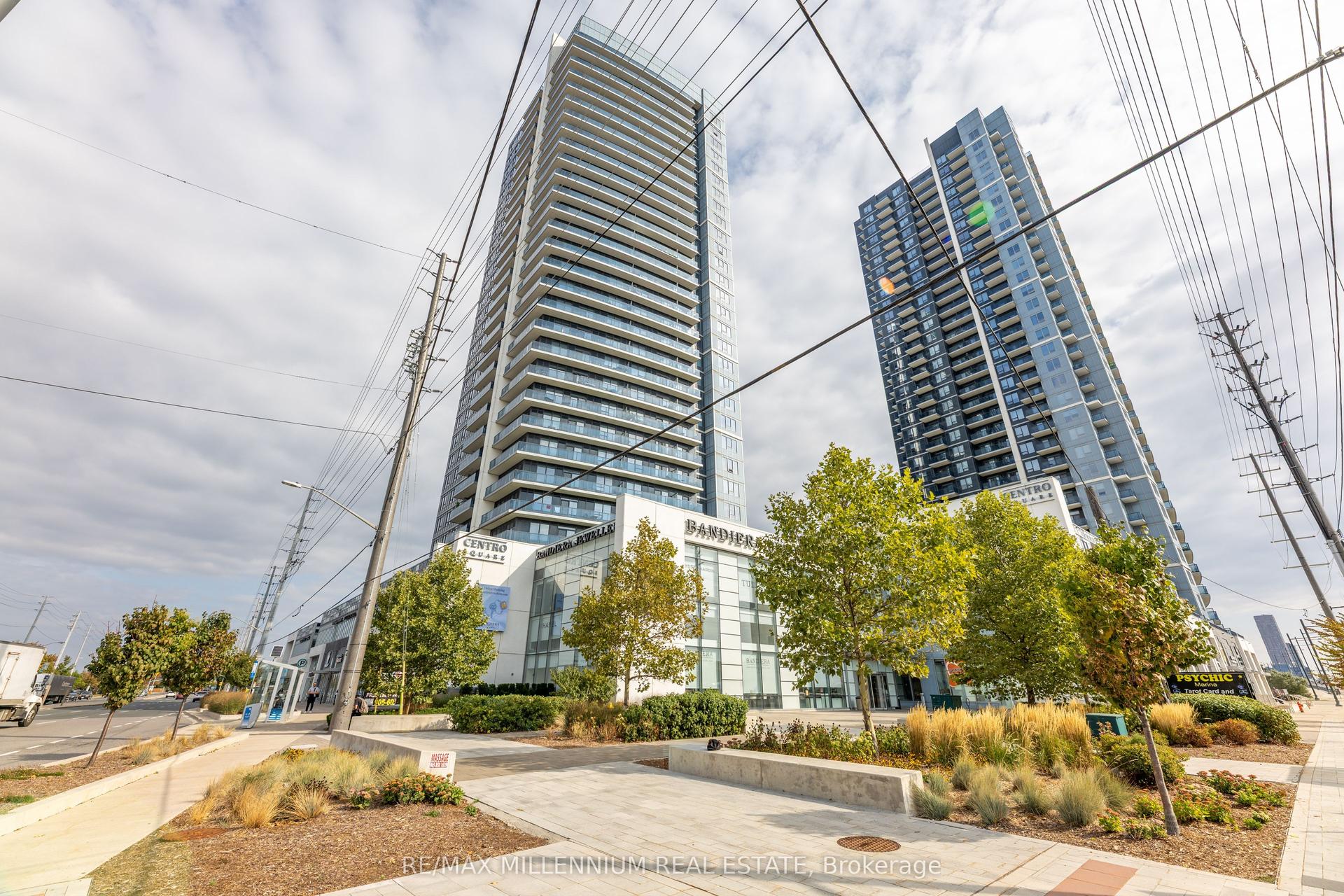 3700 Highway 7 Road 1401 #1401, Vaughan — Condo for lease, photo 1