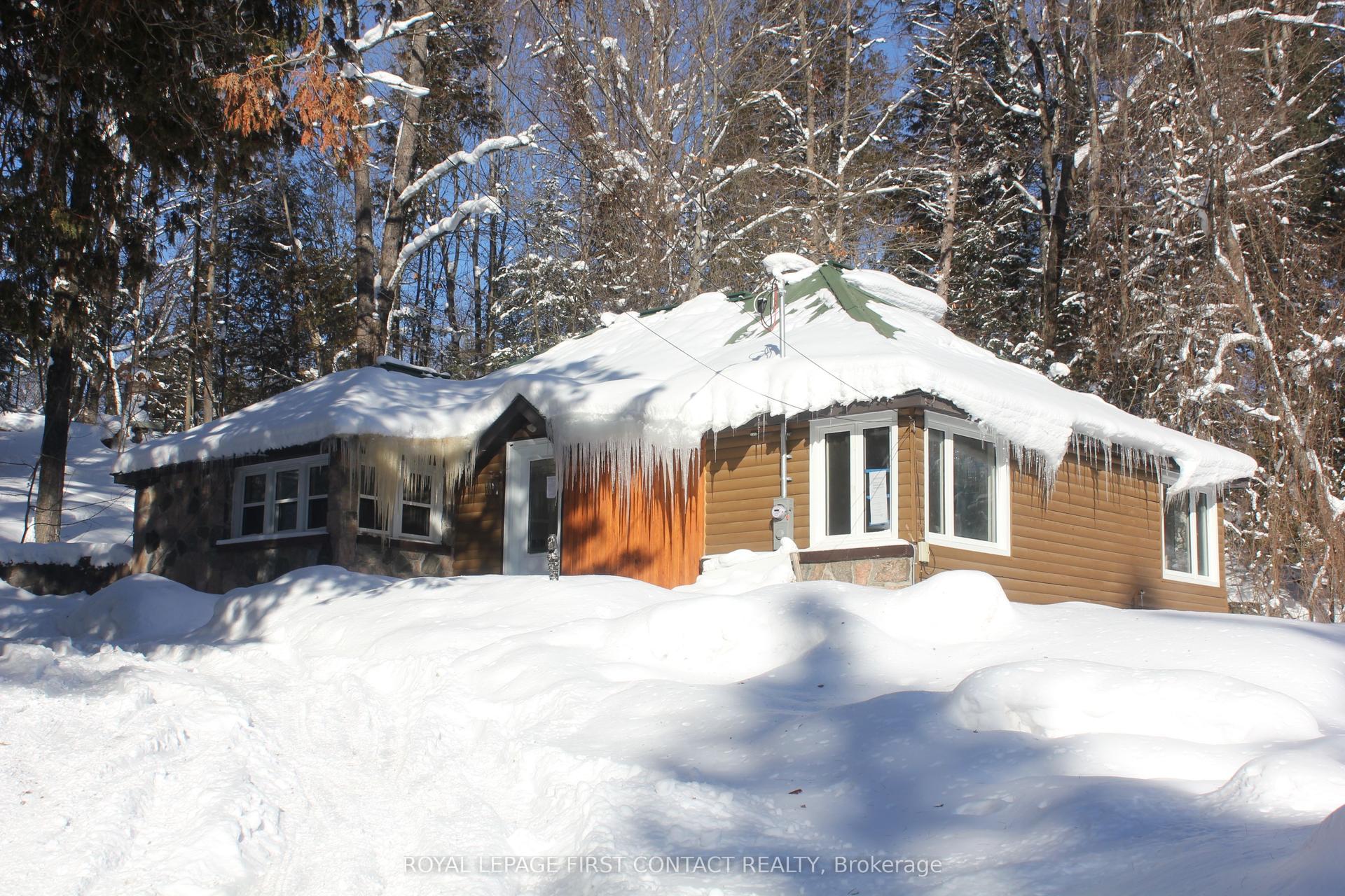 47 Riverside Drive — photo 1