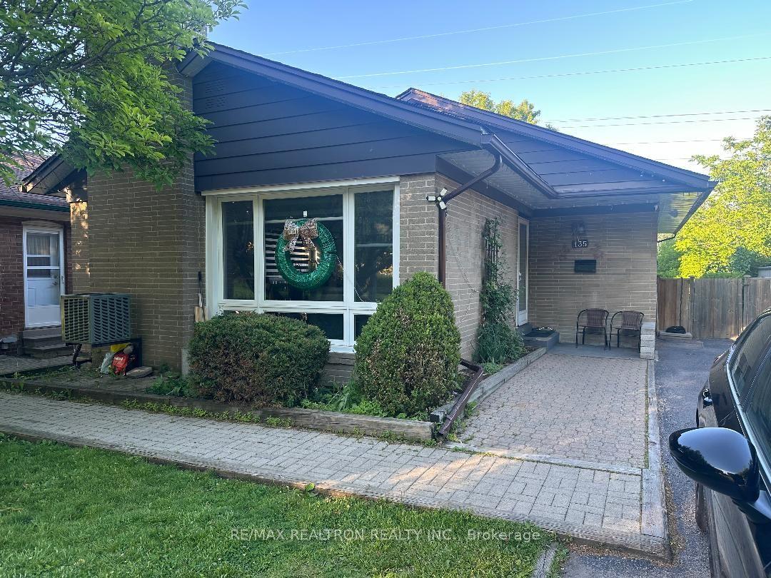 135 Treverton Drive Main #Main — photo 1