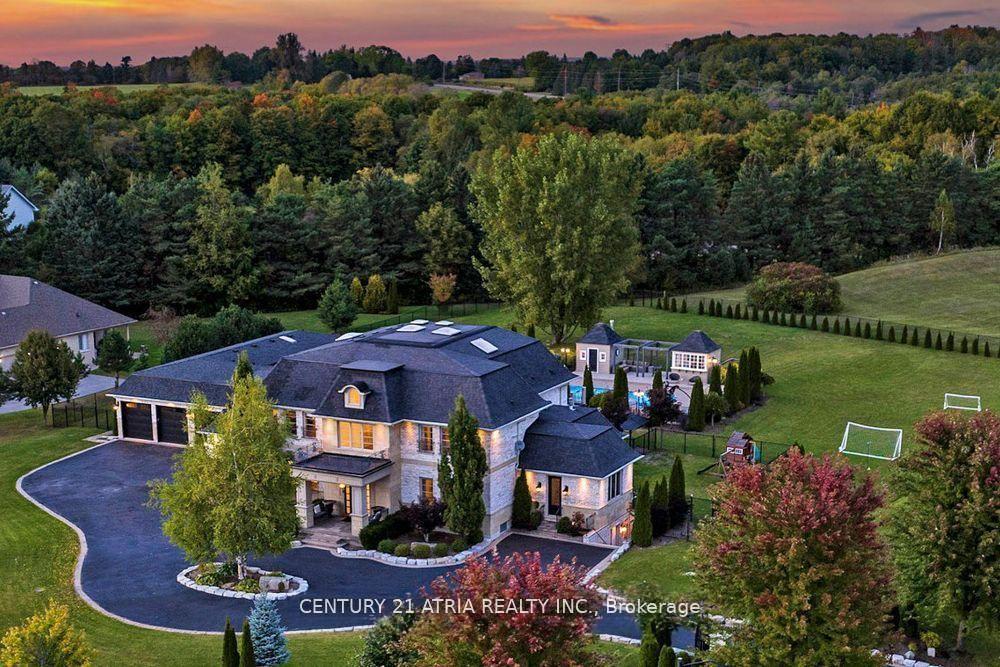 111 Lake Woods Drive, Whitchurch-Stouffville — Detached for sale, photo 1