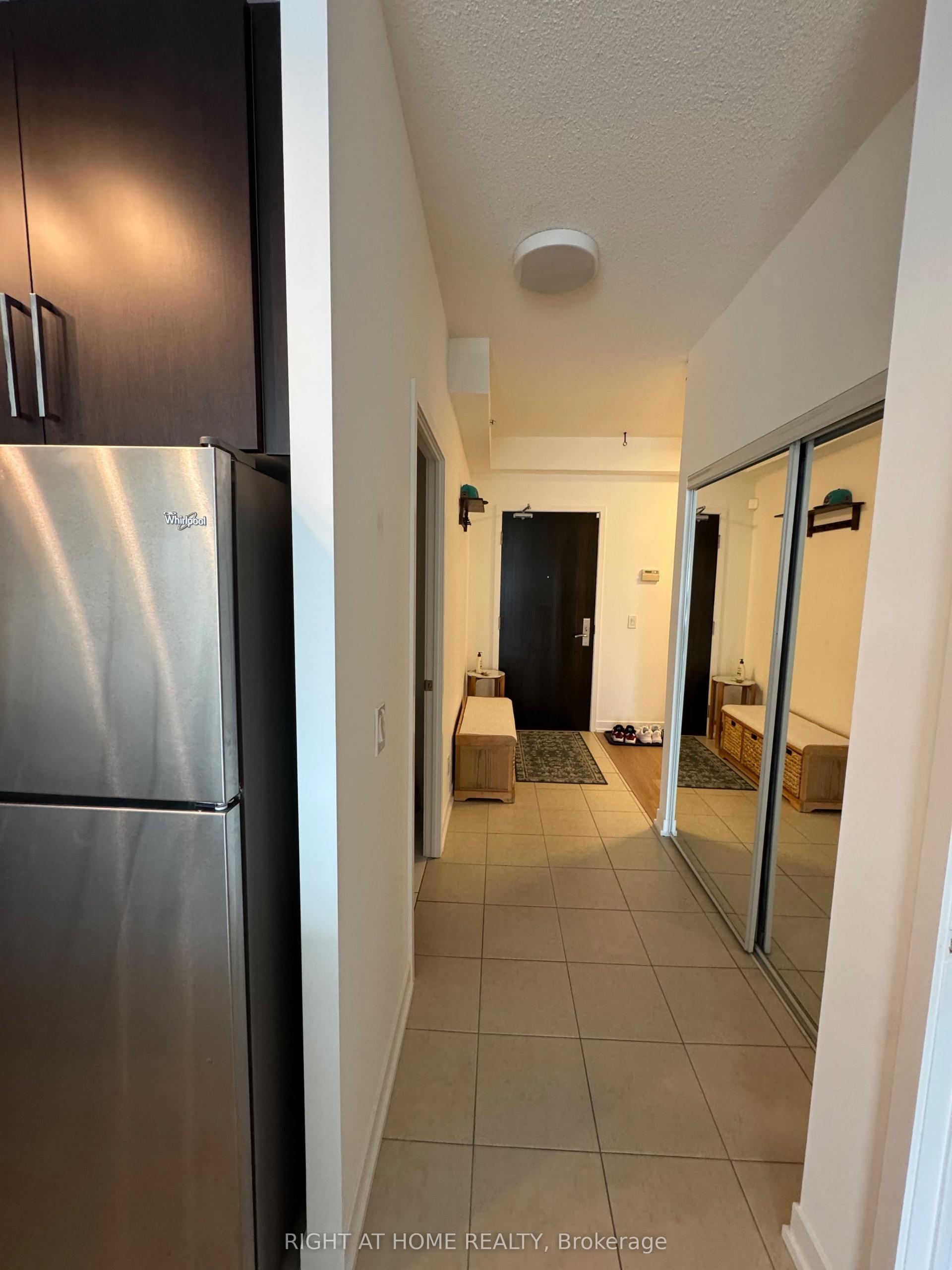 840 Queens Plate Drive 1110 #1110, Toronto — Land for lease, photo 1