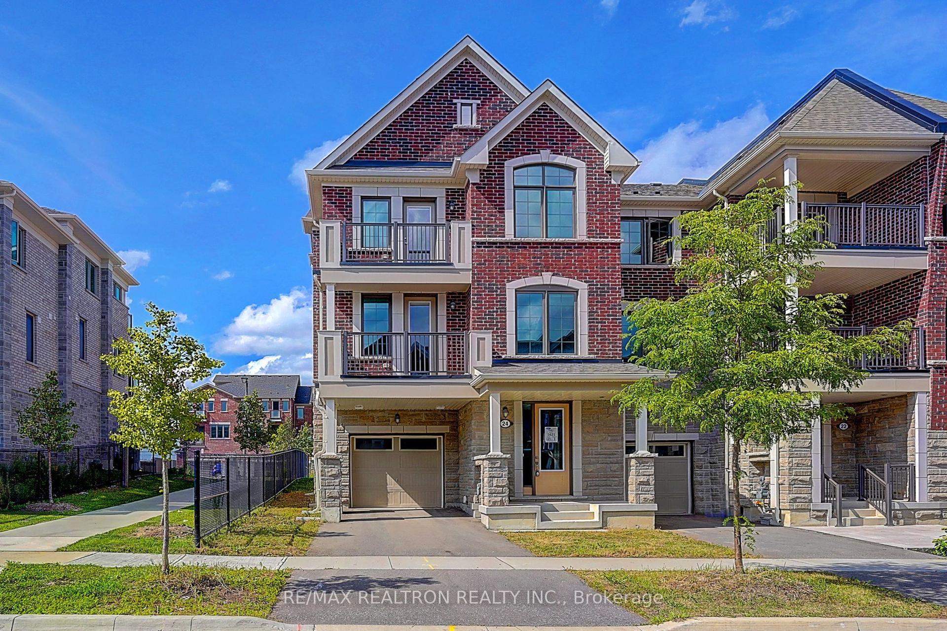 24 Thomas Frisby Jr Crescent, Markham — Townhouse for sale, photo 1