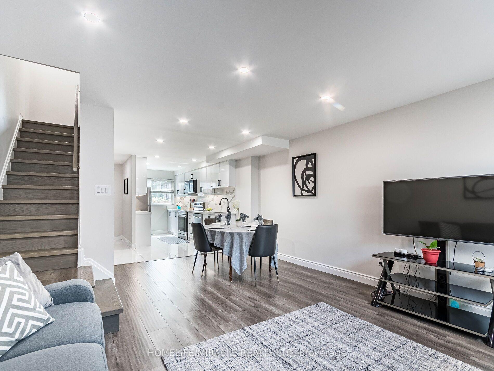 180 Mississauga Valley Boulevard 124 #124 — photo 1