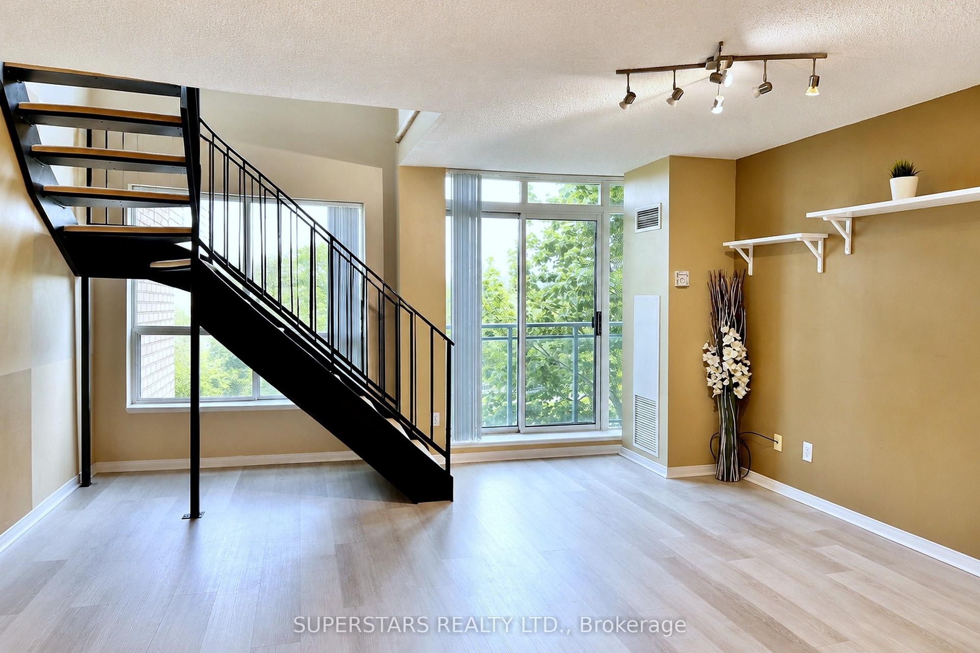51 Baffin Court 502 #502, Richmond Hill — Condo for lease, photo 1