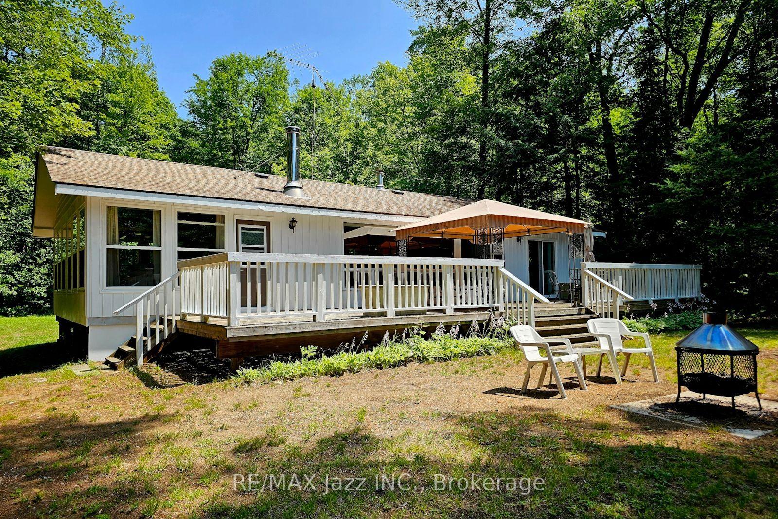 2006 South Beaver Lake Lane, Minden Hills — Detached for sale, photo 1