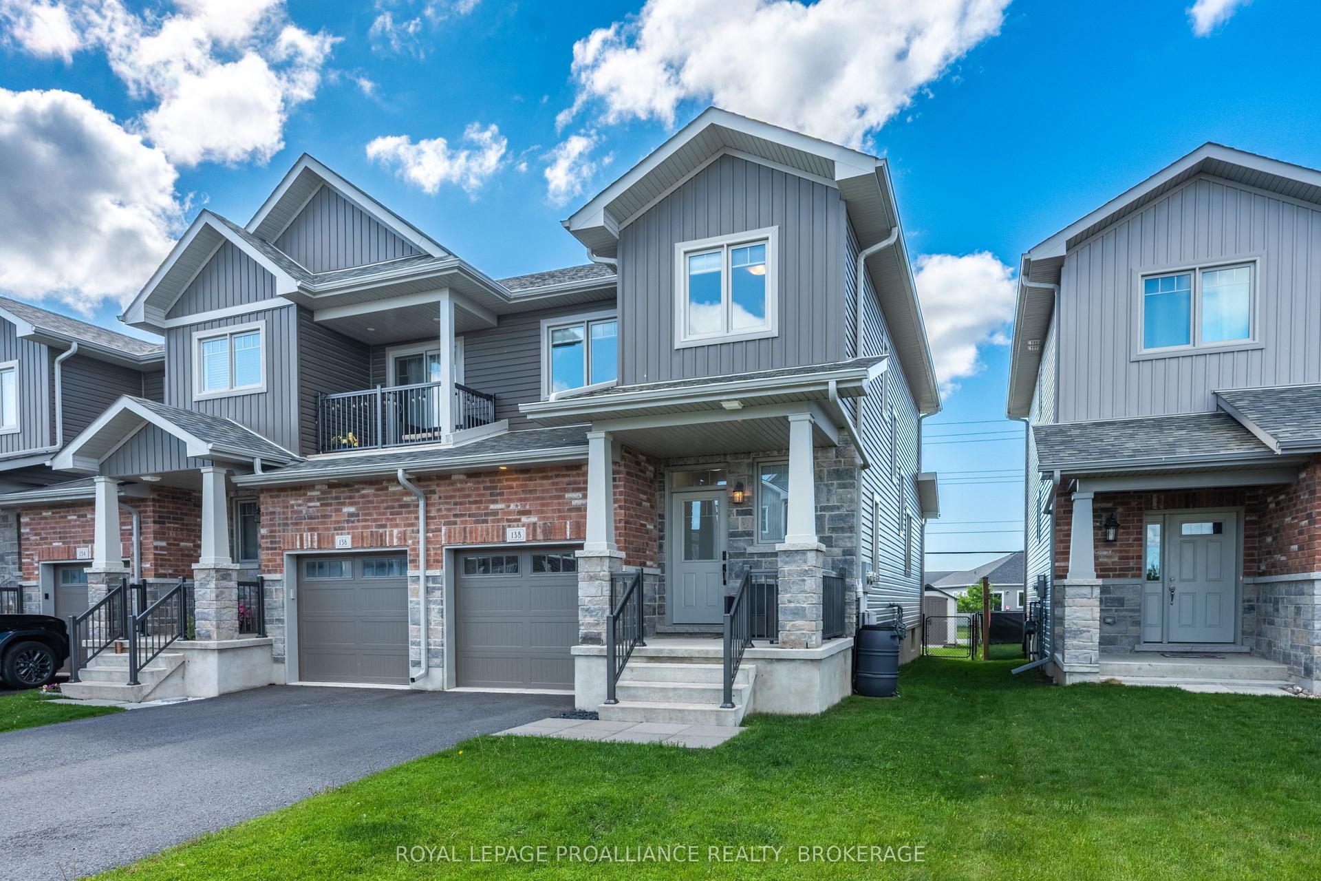 138 Dr. Richard James Crescent — photo 1
