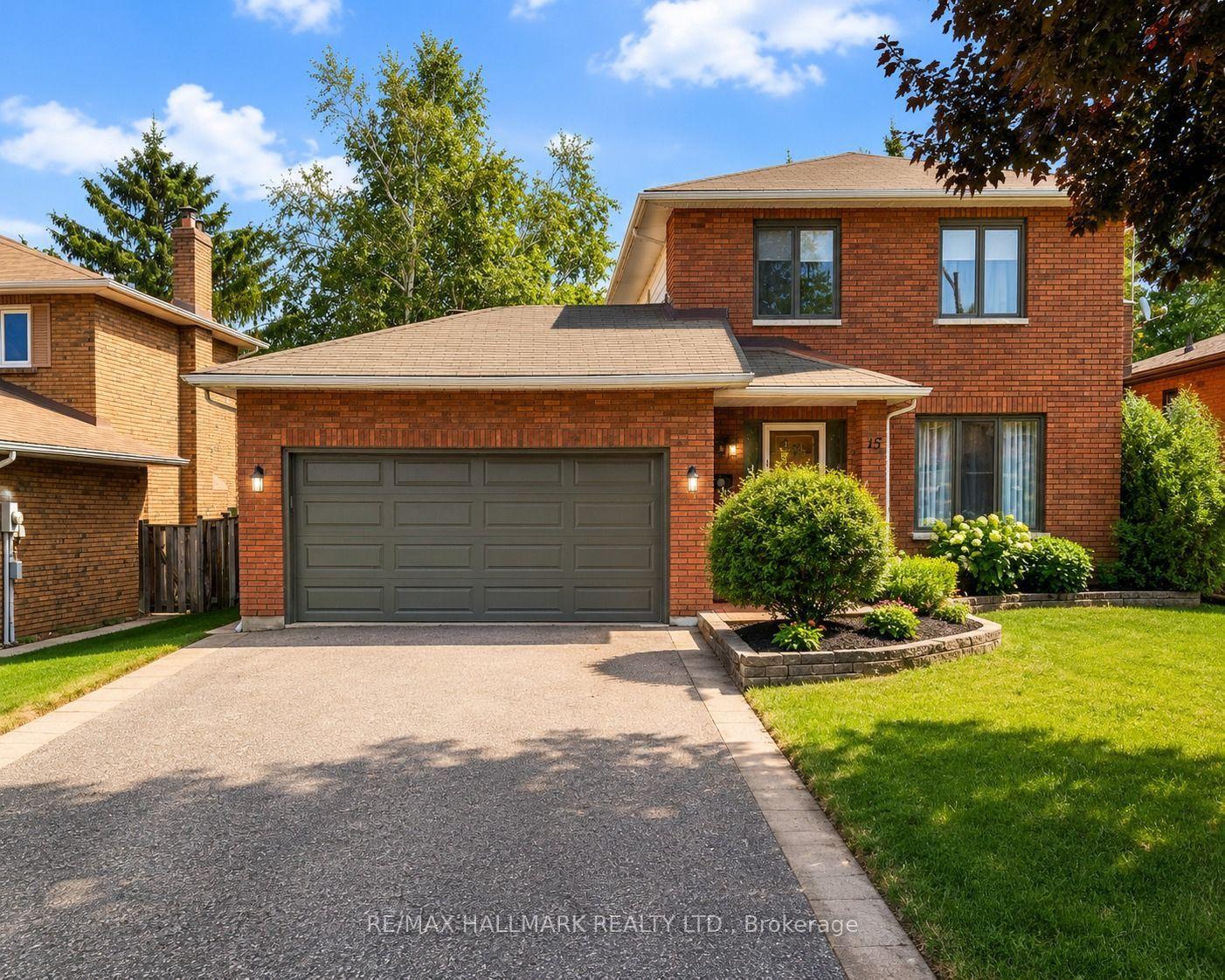 15 Byron Crescent, Barrie — Detached for sale, photo 1
