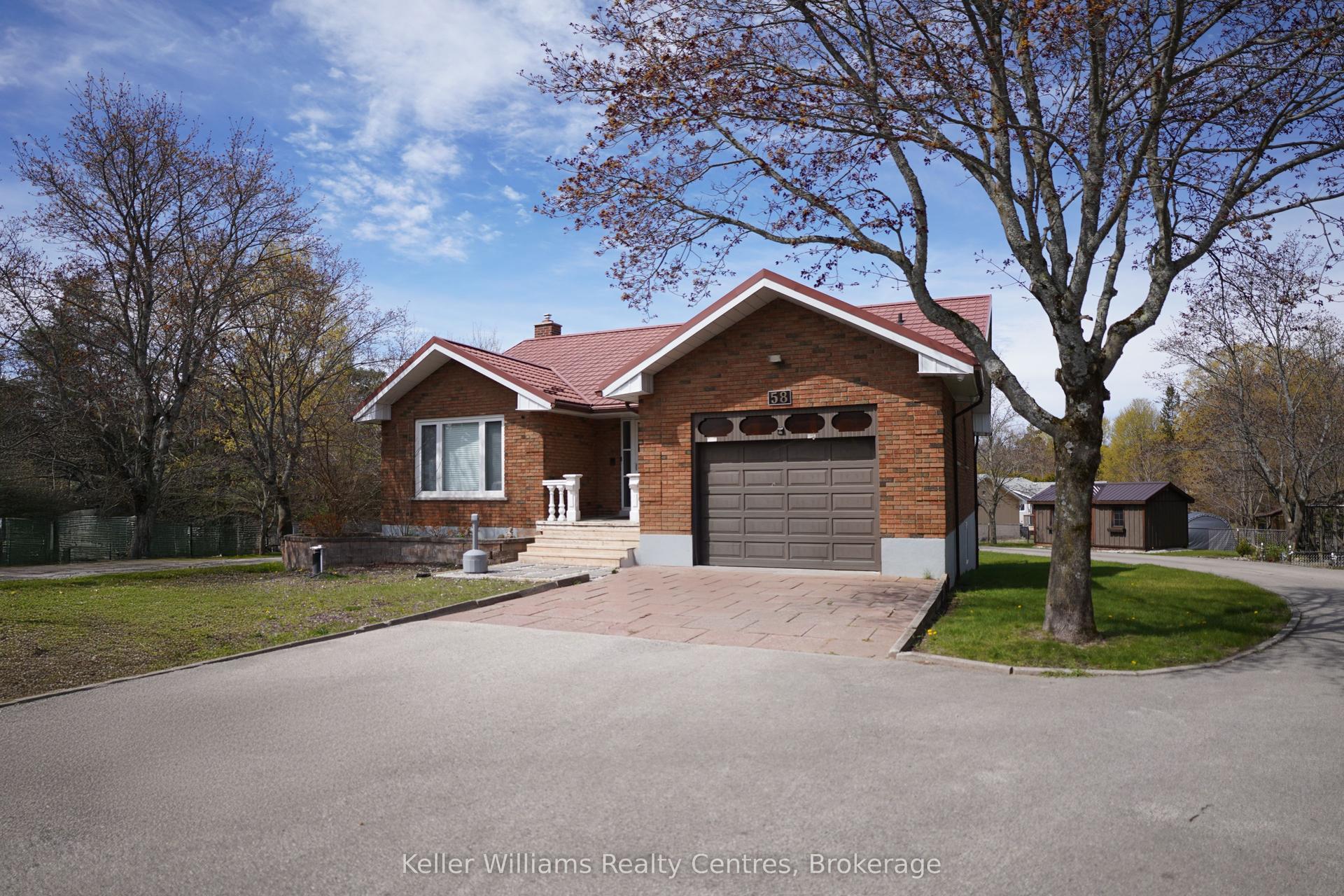 58 Allister Place — photo 1