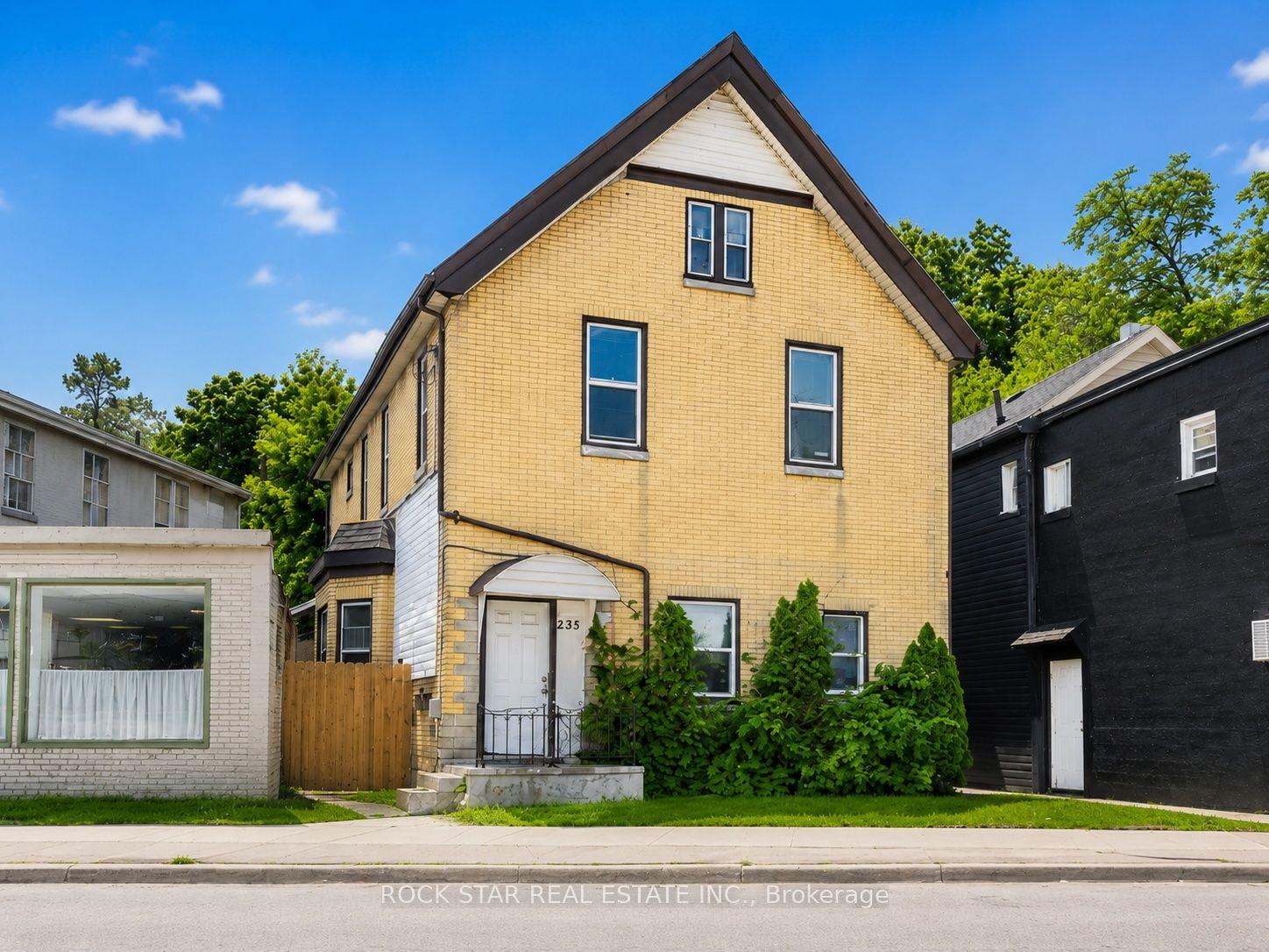 235 Hamilton Road — photo 1