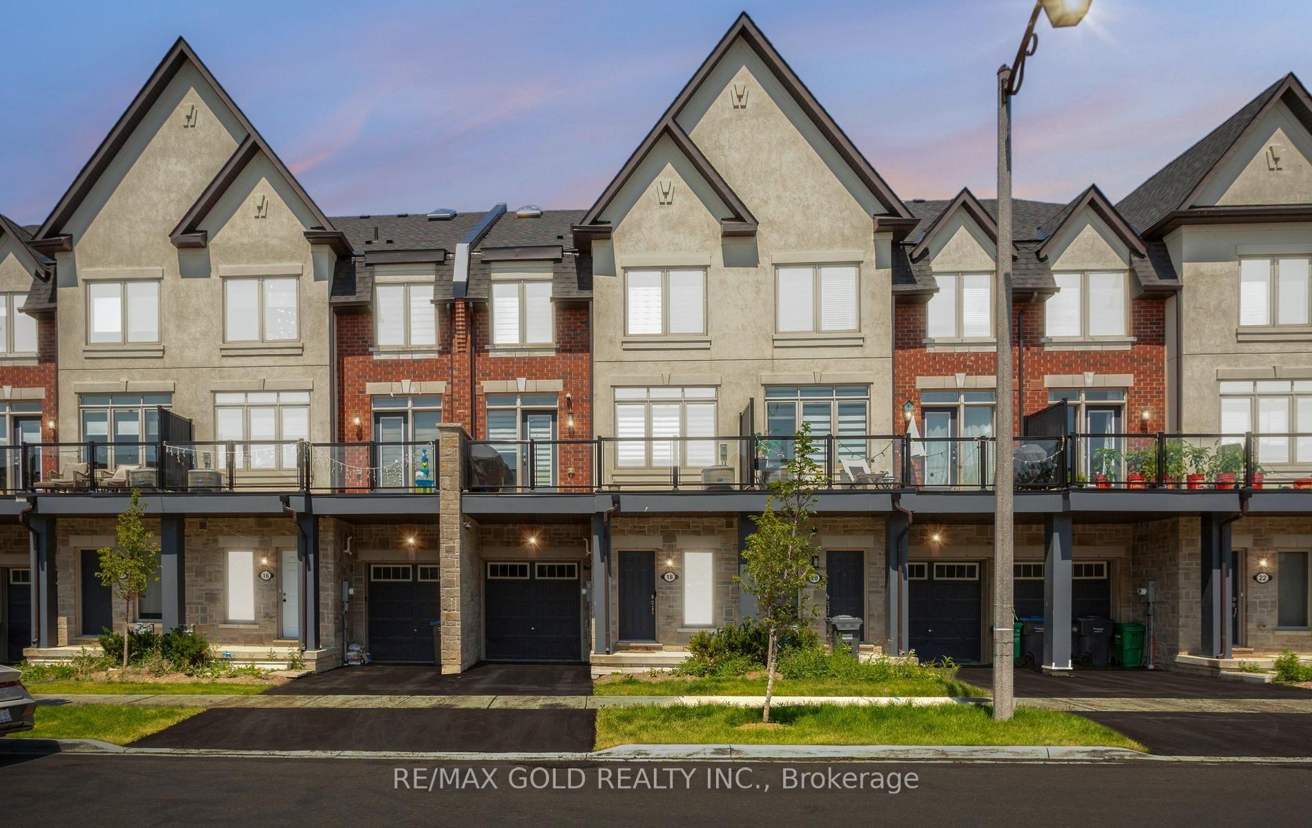 18 Waterville Way, Caledon — Townhouse for lease, photo 1