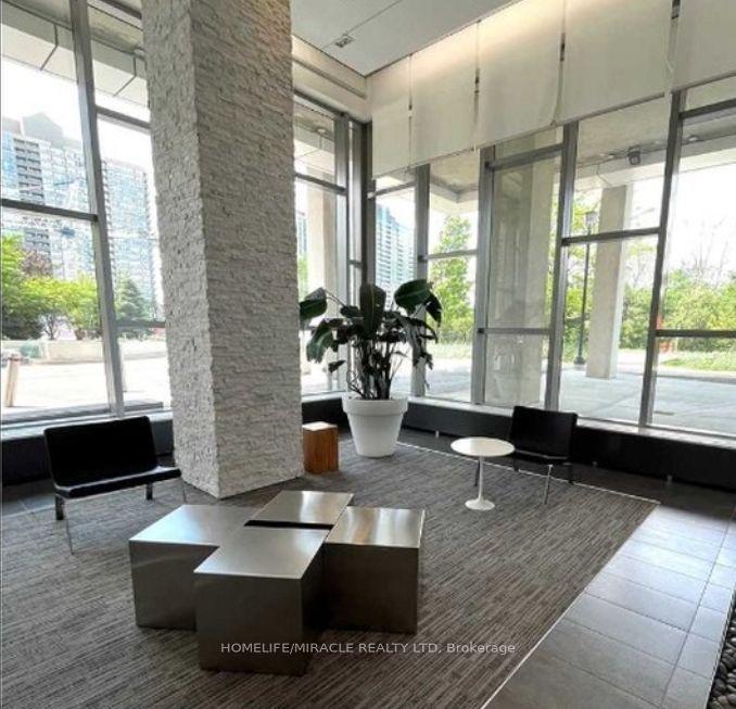 360 Square One Drive 2110 #2110, Mississauga — Condo for lease, photo 1