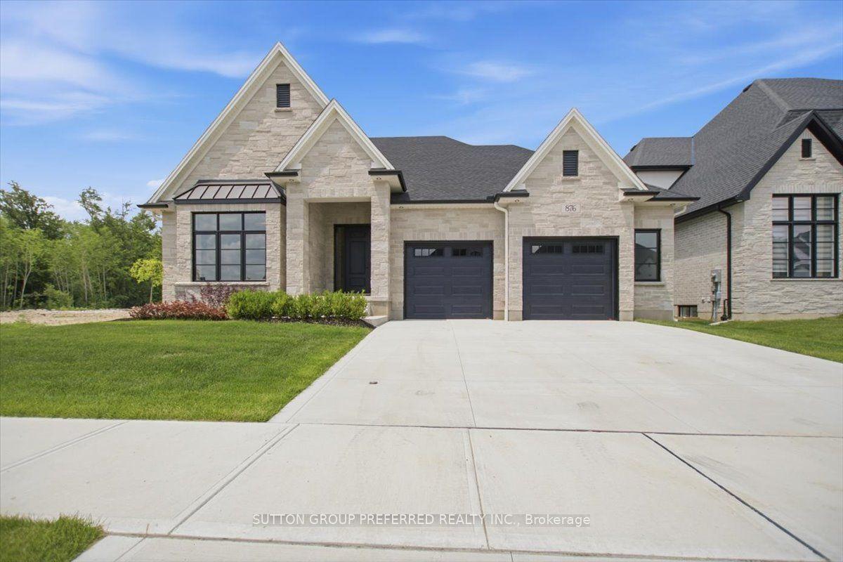 876 EAGLETRACE Drive, London North — Detached for sale, photo 1