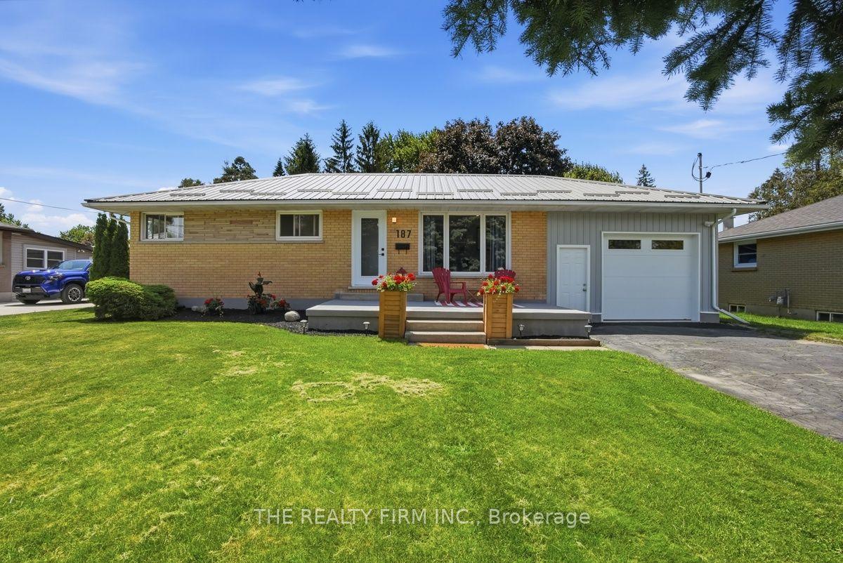 187 Byron Street — photo 1