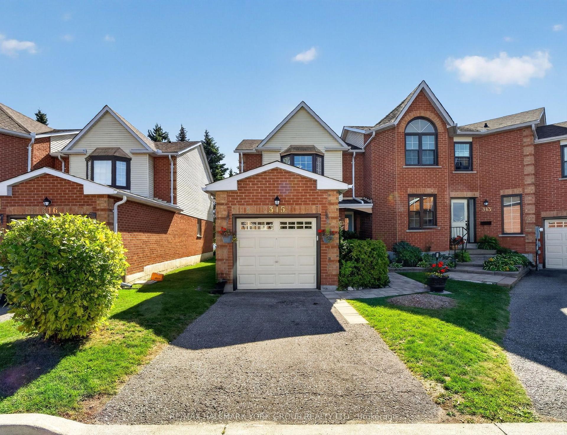 315 Wilkes Court 32 #32, Aurora — Condo Town for sale, photo 1
