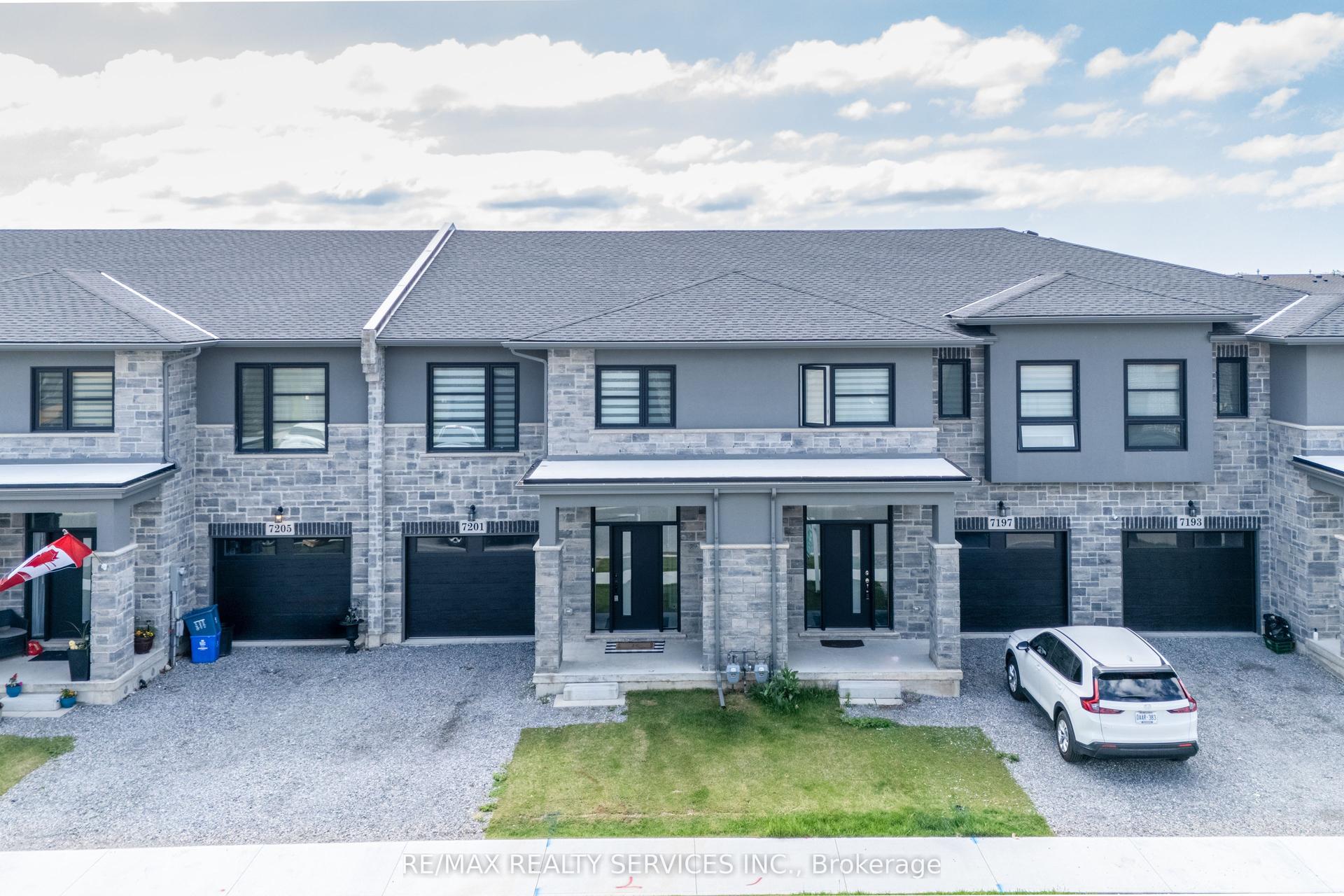 7201 Parsa Street, Niagara Falls — Townhouse for sale, photo 1
