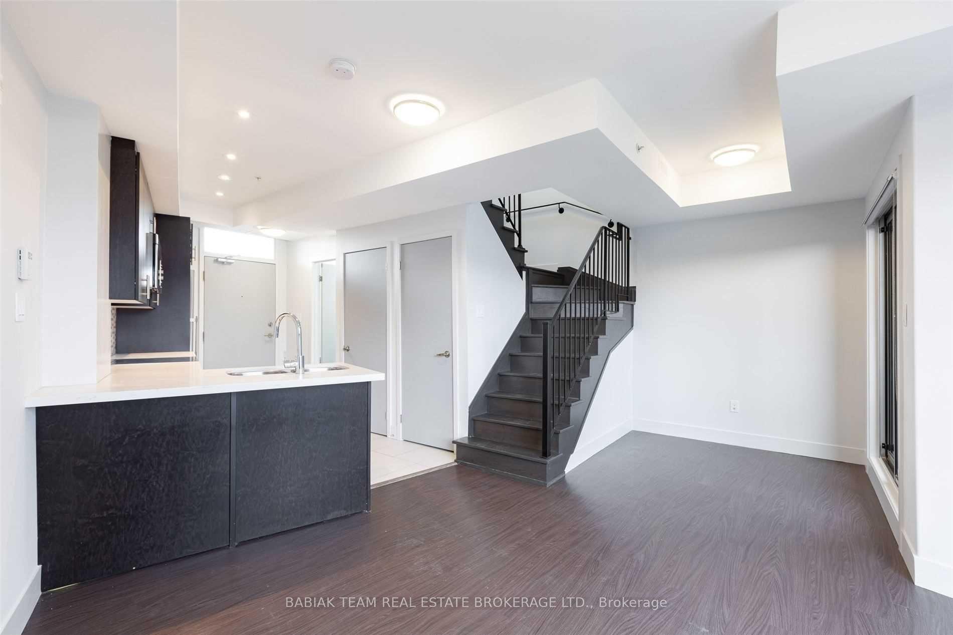 332 High Park Avenue 303 #303, Toronto — Multiplex for lease, photo 1
