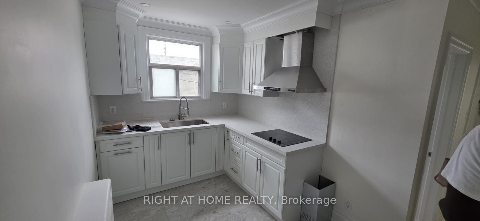 1782 JANE Street S 01 #01 — photo 1