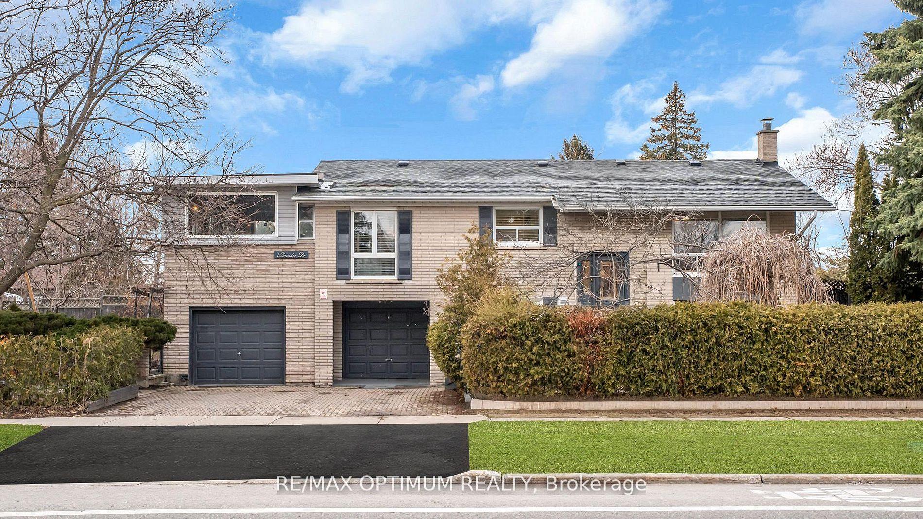 1 Dundee Drive — photo 1