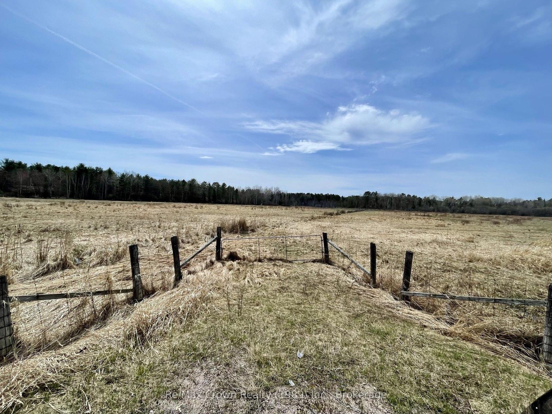 00 654 Highway W — photo 1
