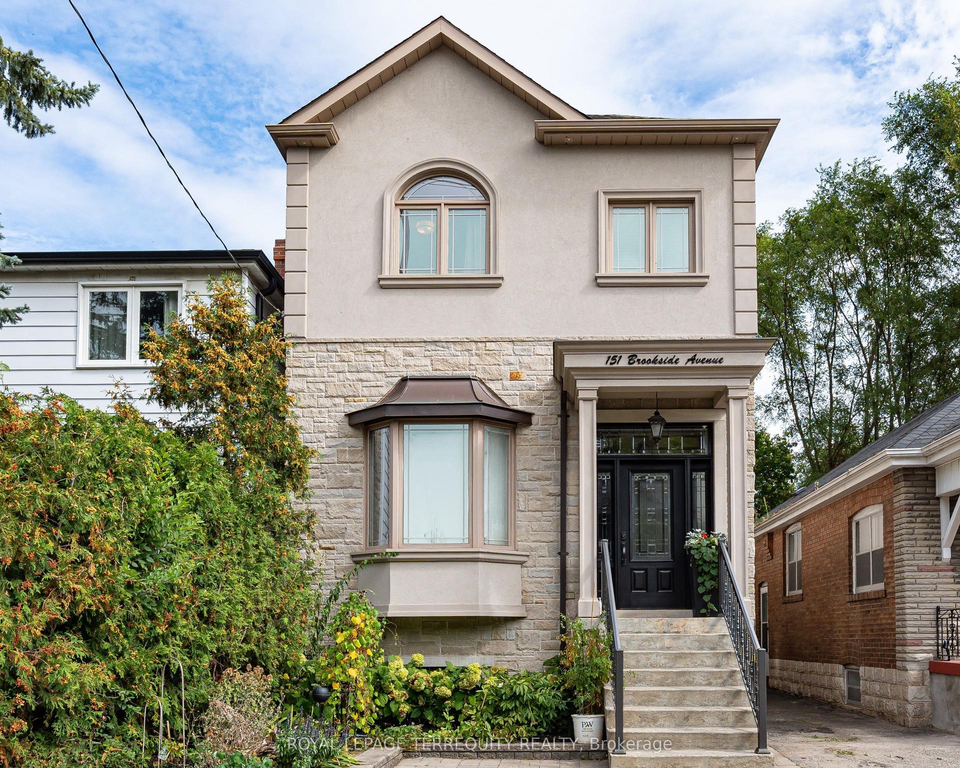 151 Brookside Avenue, Toronto — Detached for sale, photo 1