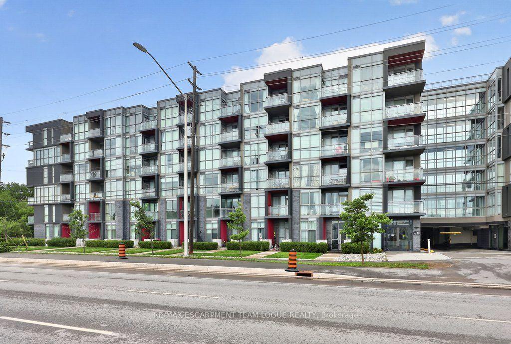 5240 Dundas Street B202 #B202, Burlington — Condo for lease, photo 1
