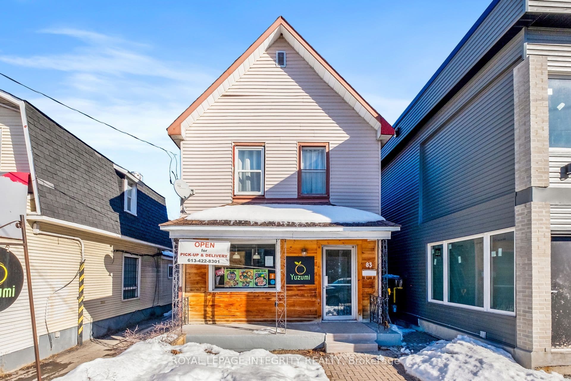 83 Holland Avenue W — photo 1