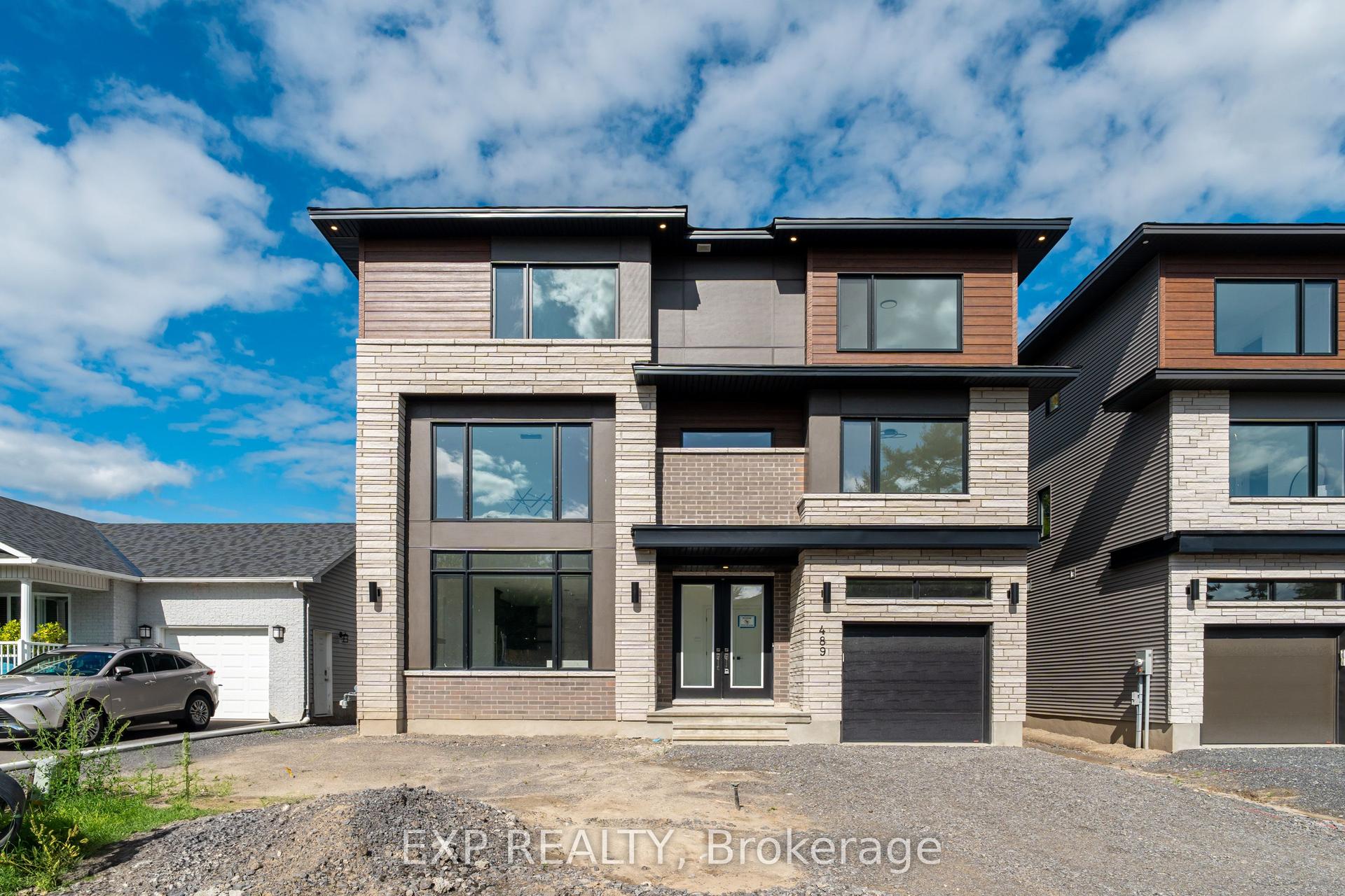489 Duvernay Drive, Orleans - Cumberland and Area — Detached for sale, photo 1