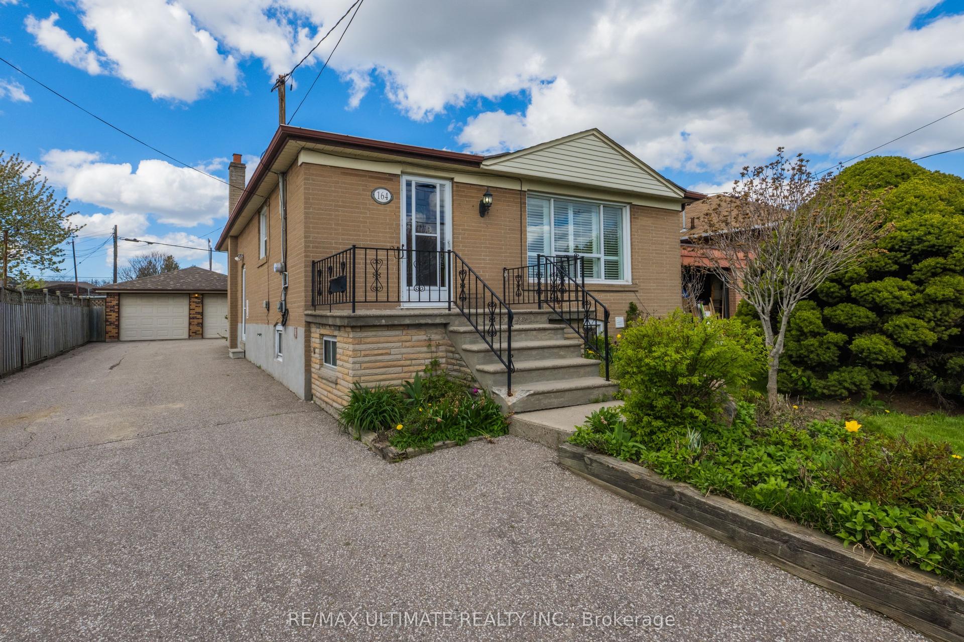 164 Katherine Road — photo 1